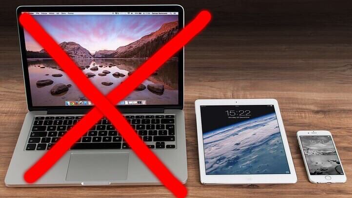 ホームページの作成はiPadとスマホのみ